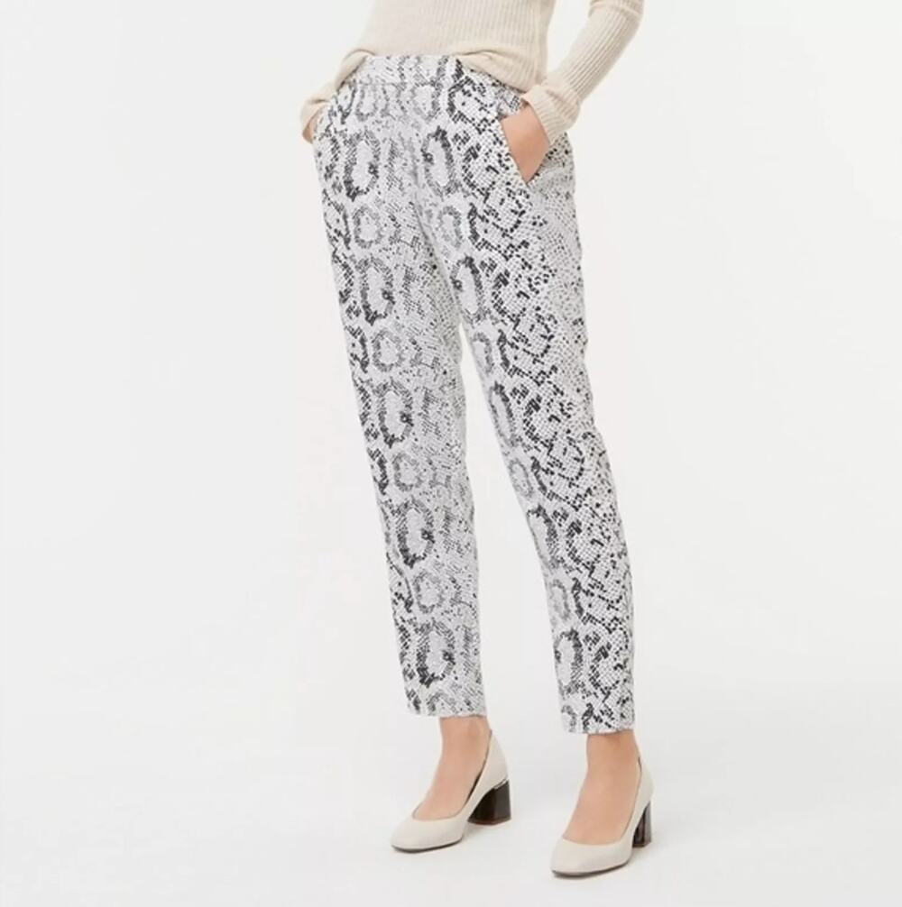 NWT J Crew Jamie White Gray Snakeskin Print Straight Leg Trouser Pants Size 2